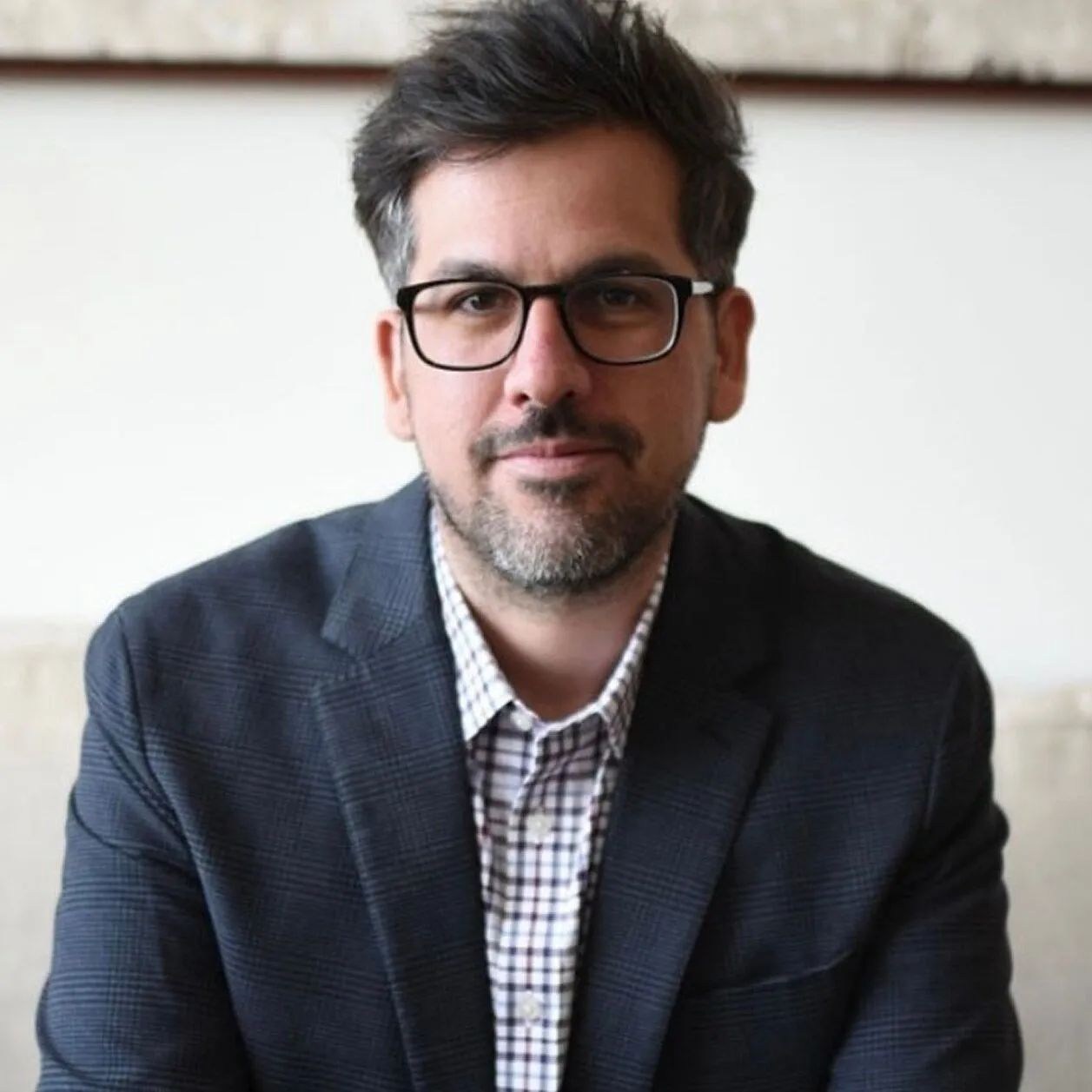 2.Luis Miranda